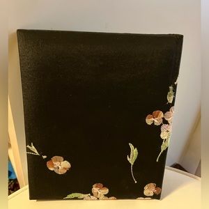 Black Memories Album black with embroidered flowers cover